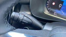 Volvo XC40 2.0 B3P Plus Dark 5dr Auto Petrol Estate
